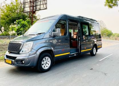 10-seater-Force-Urbania-Rent-In-Ahmedabad